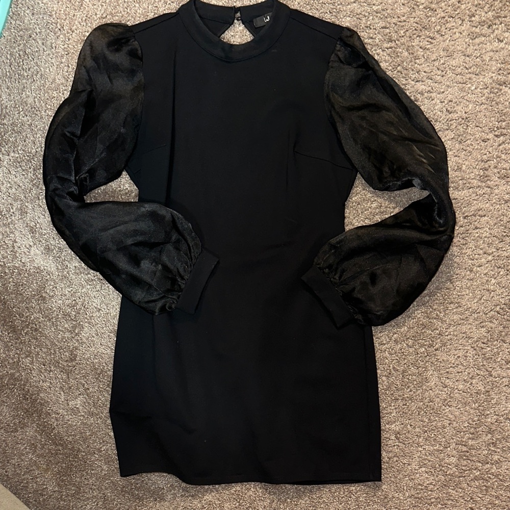 Lulu's Black Dress with Puff Sleeves